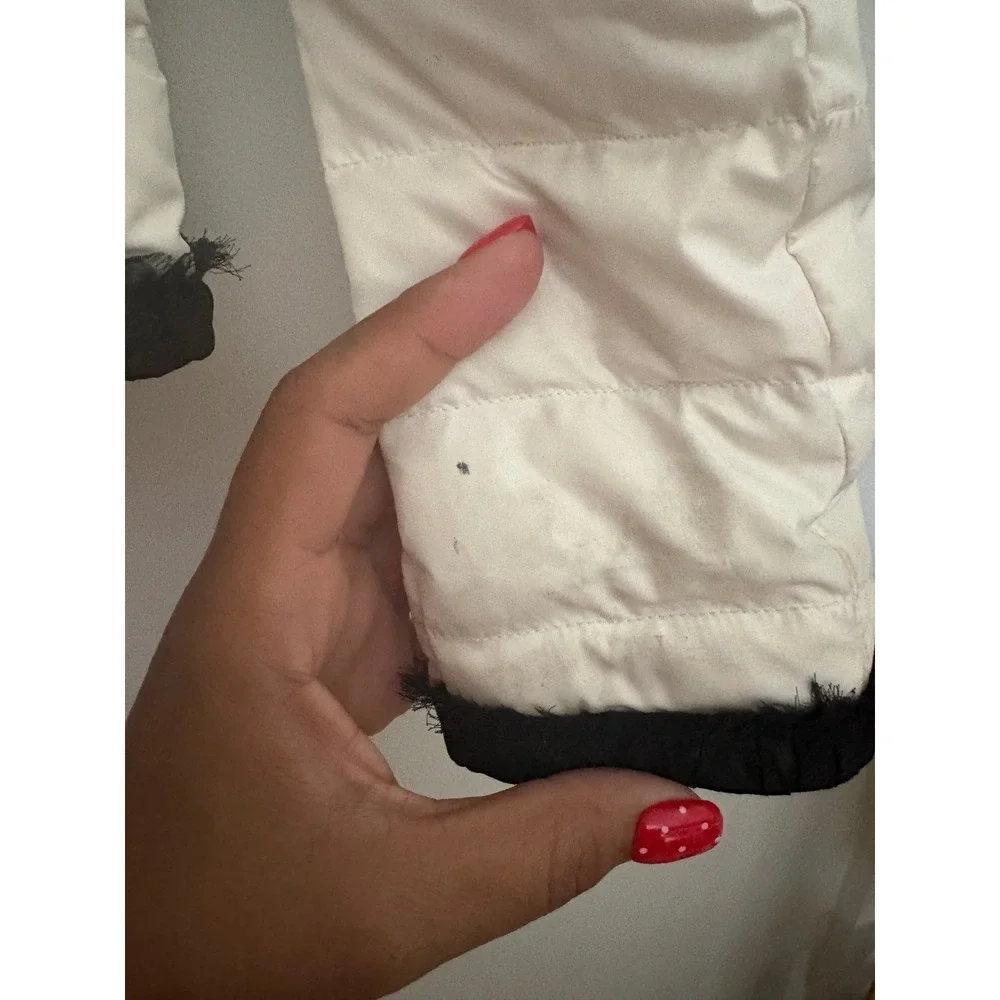 Juicy Couture Kid Size M Cream Puffer Jacket Black Ruffle Trim Gold Accent Y2K M